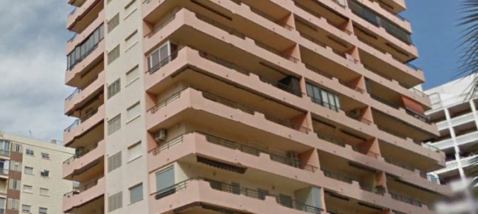 Reparación de daños en edificio de 55 viviendas en Cullera (Valencia) Reparación de daños en edificio de 55 viviendas en Cullera (Valencia)